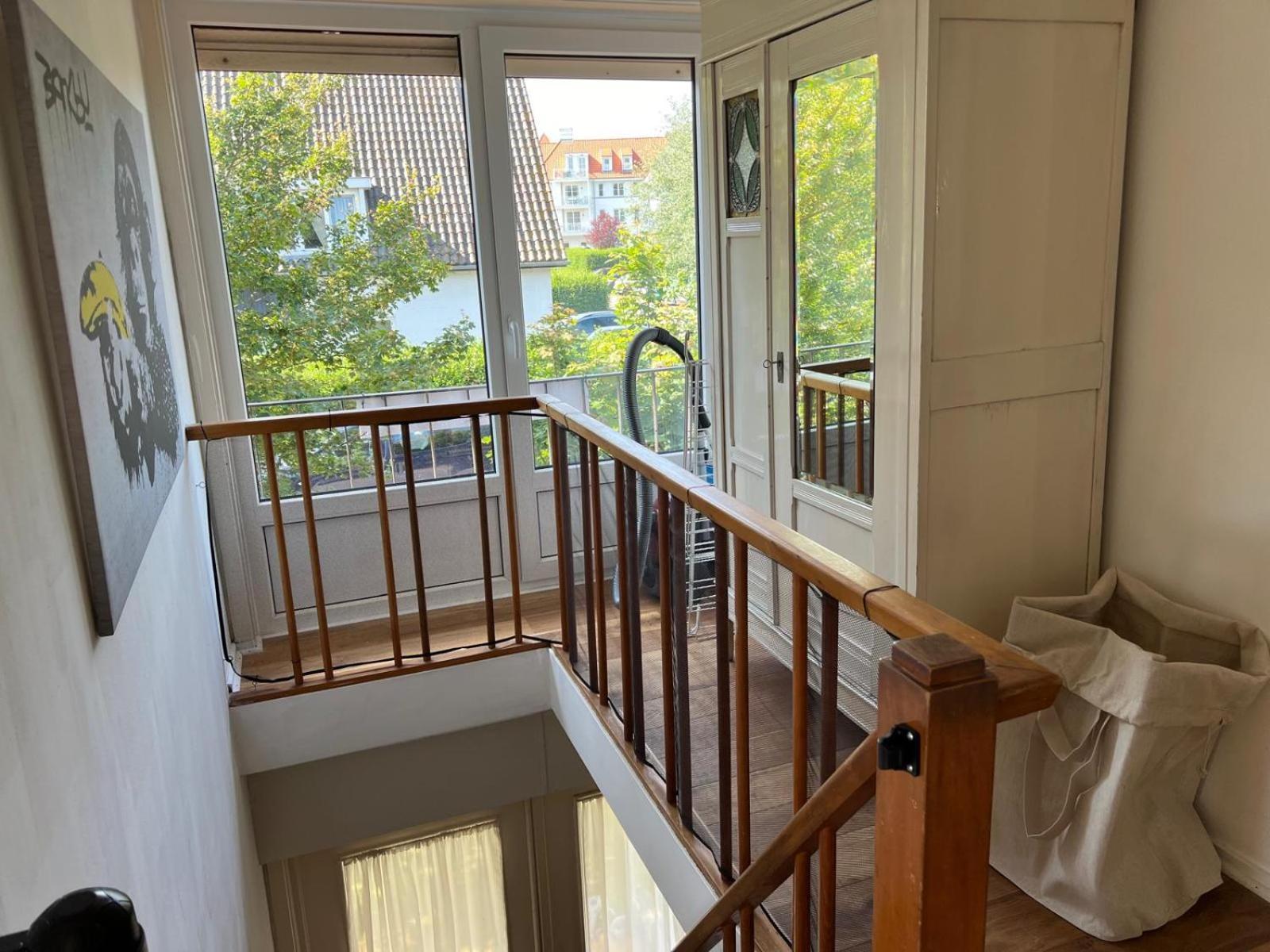 Appartement Erstes Og - Lichtdurchflutet Und Modern